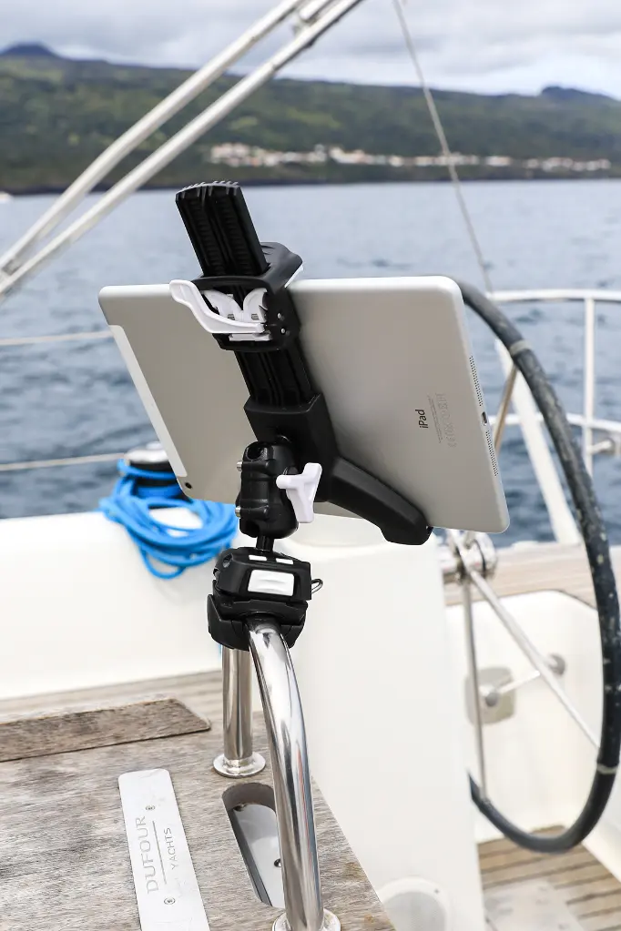Scanstrut-ROKK-Mini-Tablet-Mount-Kit-Sailing (3).webp