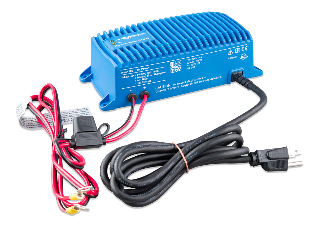 Blue Smart IP67 Charger 12/17(1) 120V NEMA 5-15 (right) 