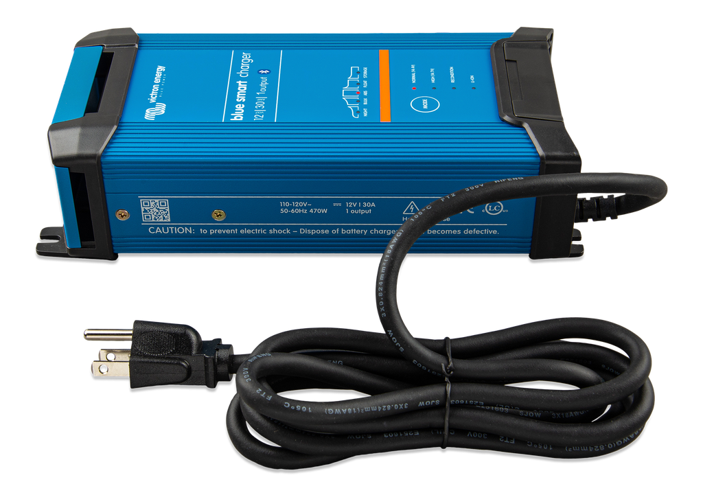 Blue Smart IP22 Charger 12V 30A (1) 120V (side)