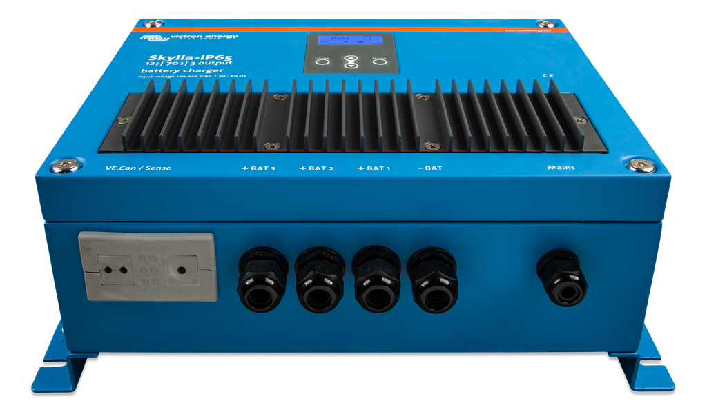 Skylla-I65 12V 70A 3 outputs (front-angle) 