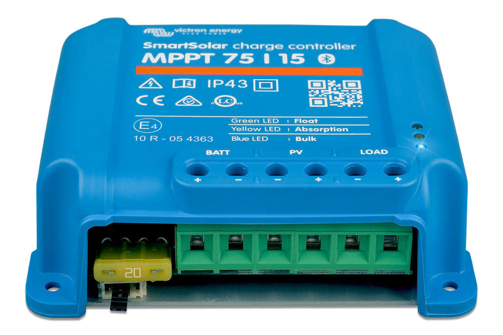 SmartSolar charge controller MPPT 75/15 (front) 