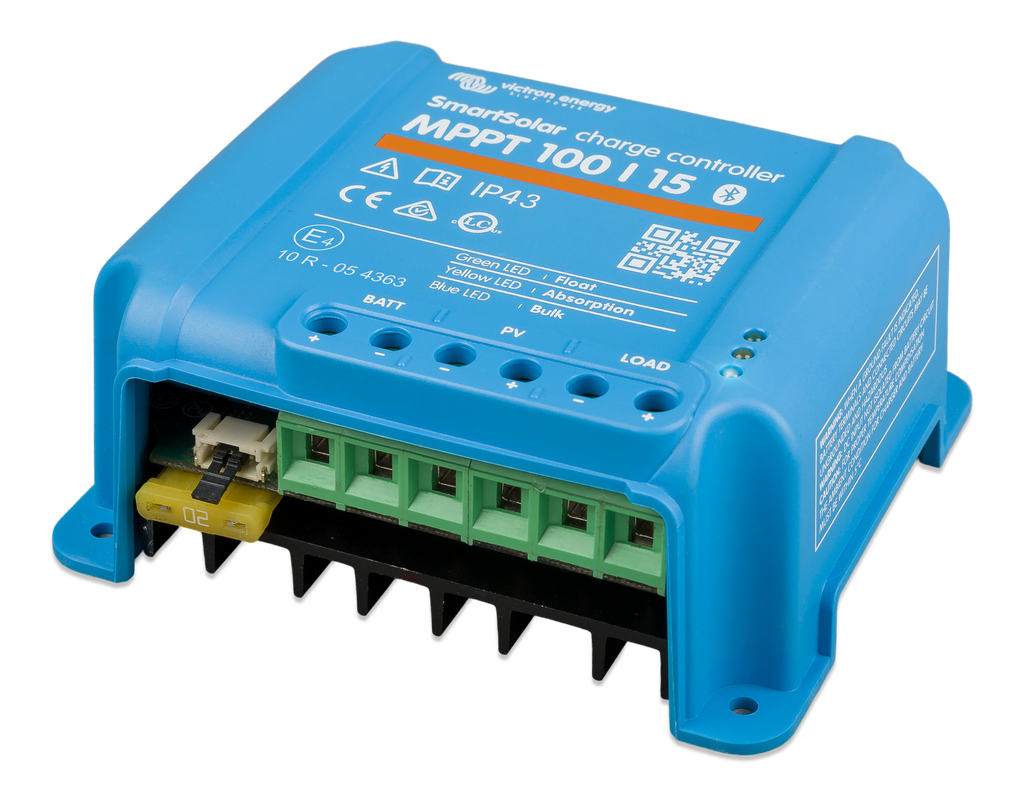 SmartSolar charge controller MPPT 100/15 (right) 