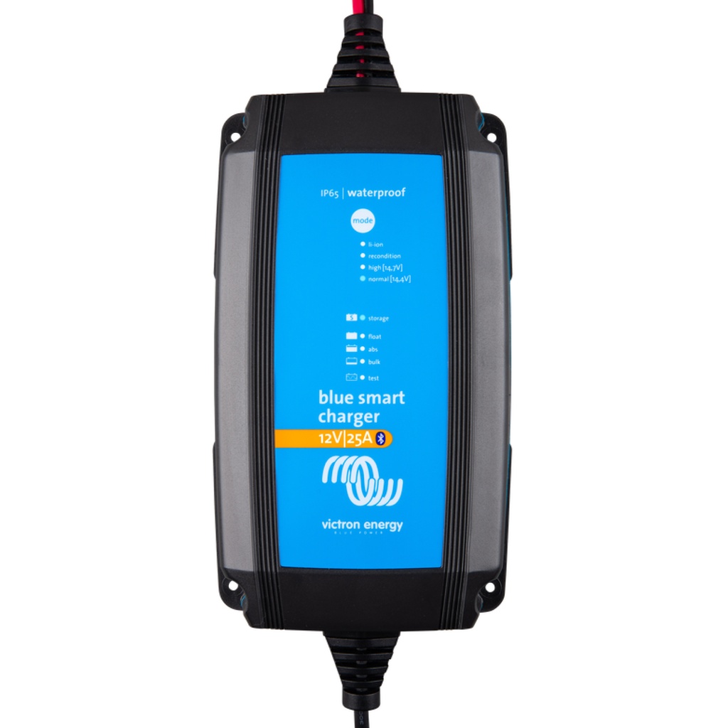 Blue Smart IP65 Charger 12/25(1) 230V CEE 7/16