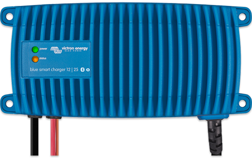 [BPC120713006] Blue Smart IP67 Charger 12/7(1) 230V CEE 7/7